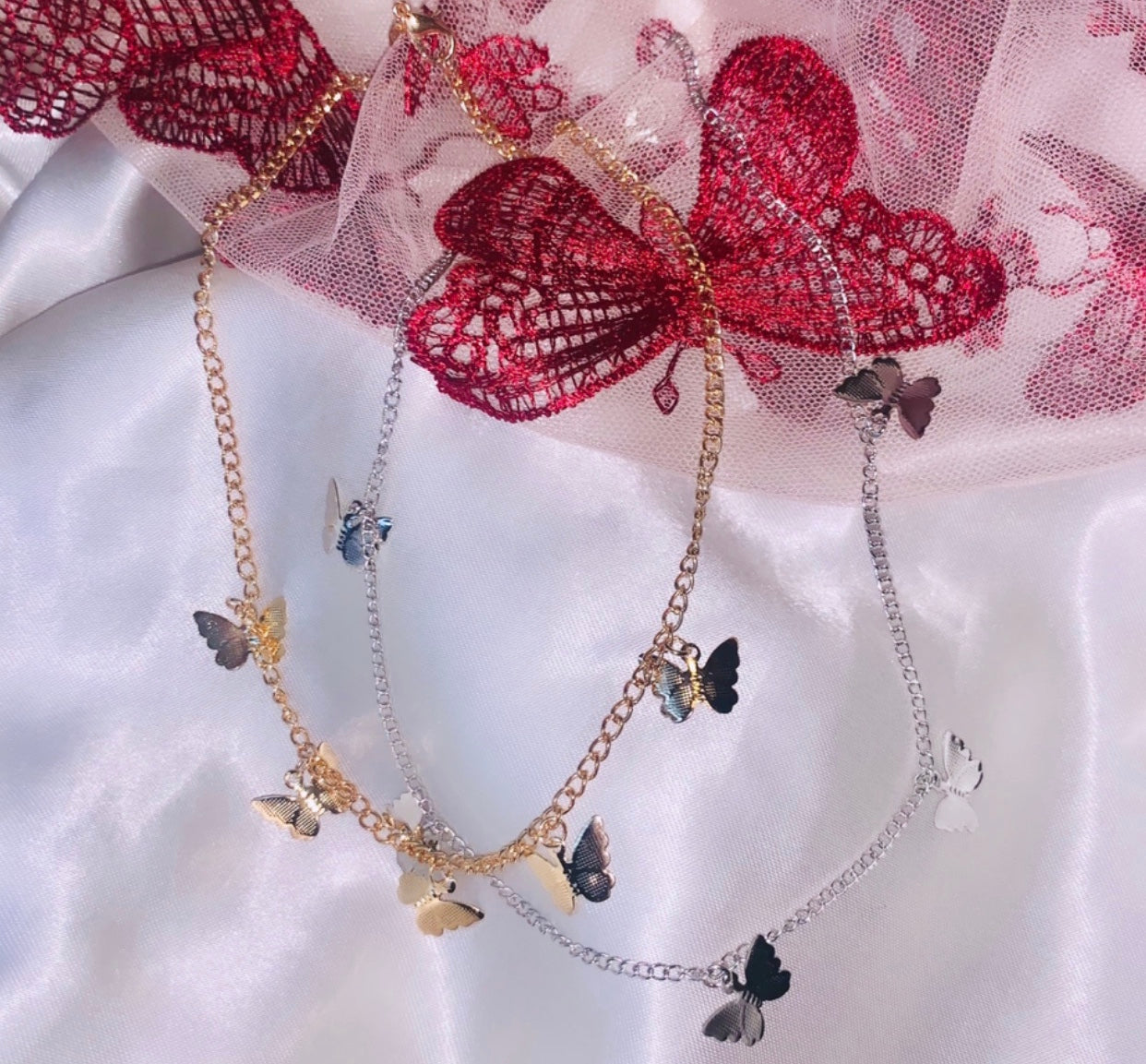 Butterfly all around Necklace
