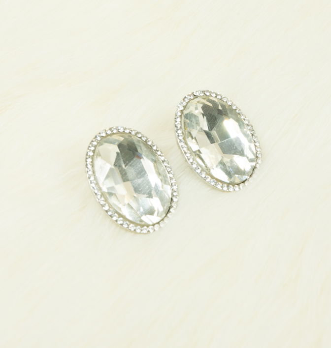 Royal Oval Holiday Earring