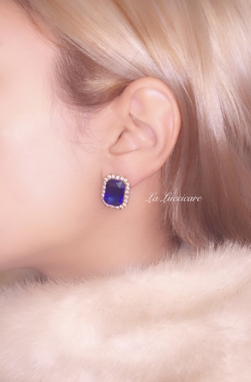 Royal Glass Mini Earring